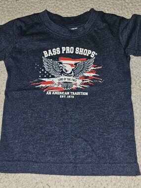 Bass Pro Shops Boy's Size 12M An American Tradition Flag T-Shirt